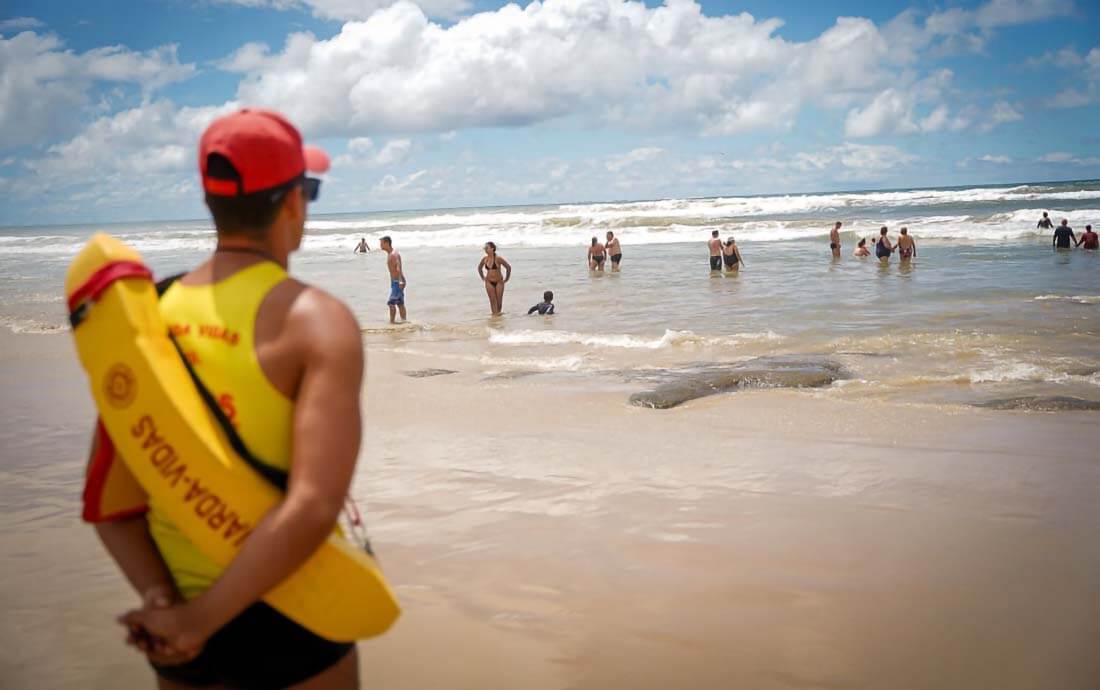 Capa Operação Verão Total registra 225 salvamentos e mais de 121,6 mil ações de prevenção em 16 dias