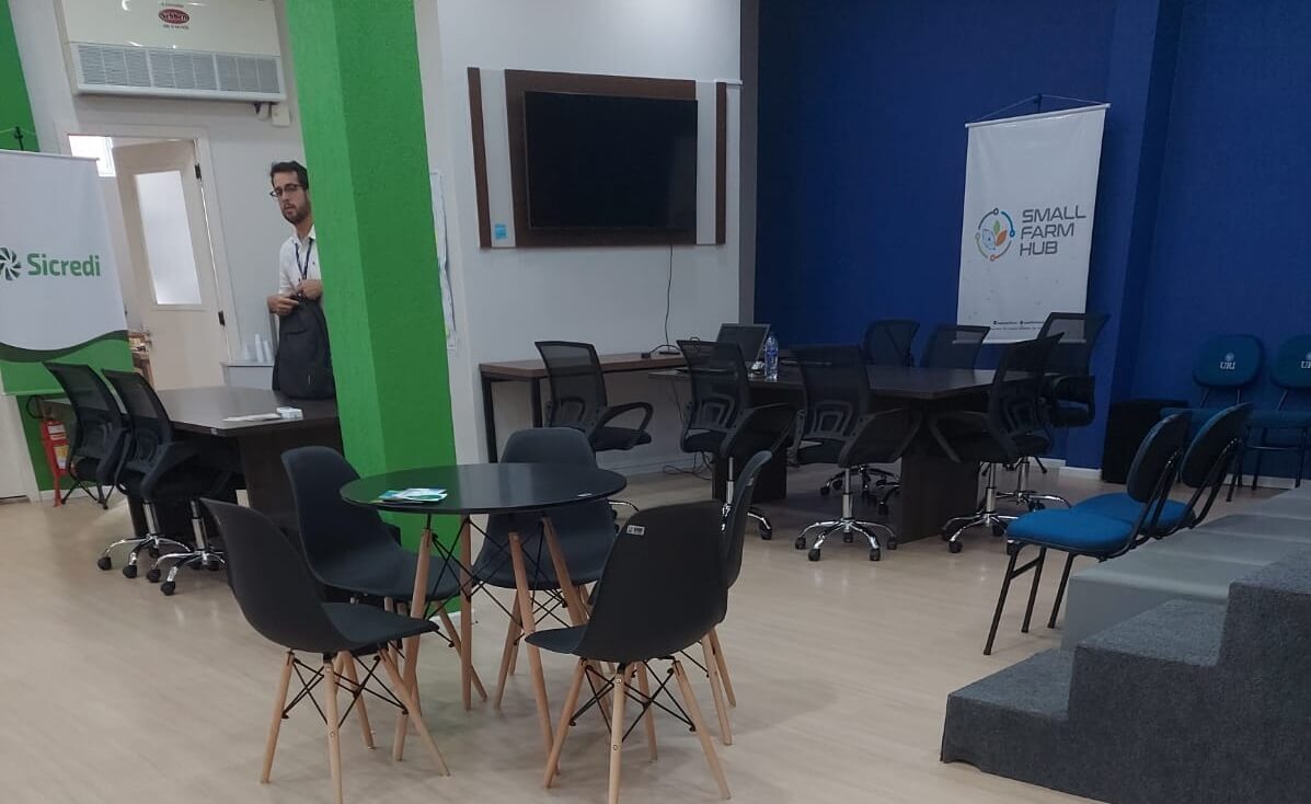 Capa Small Farm Hub adquire mais equipamentos e melhora estrutura