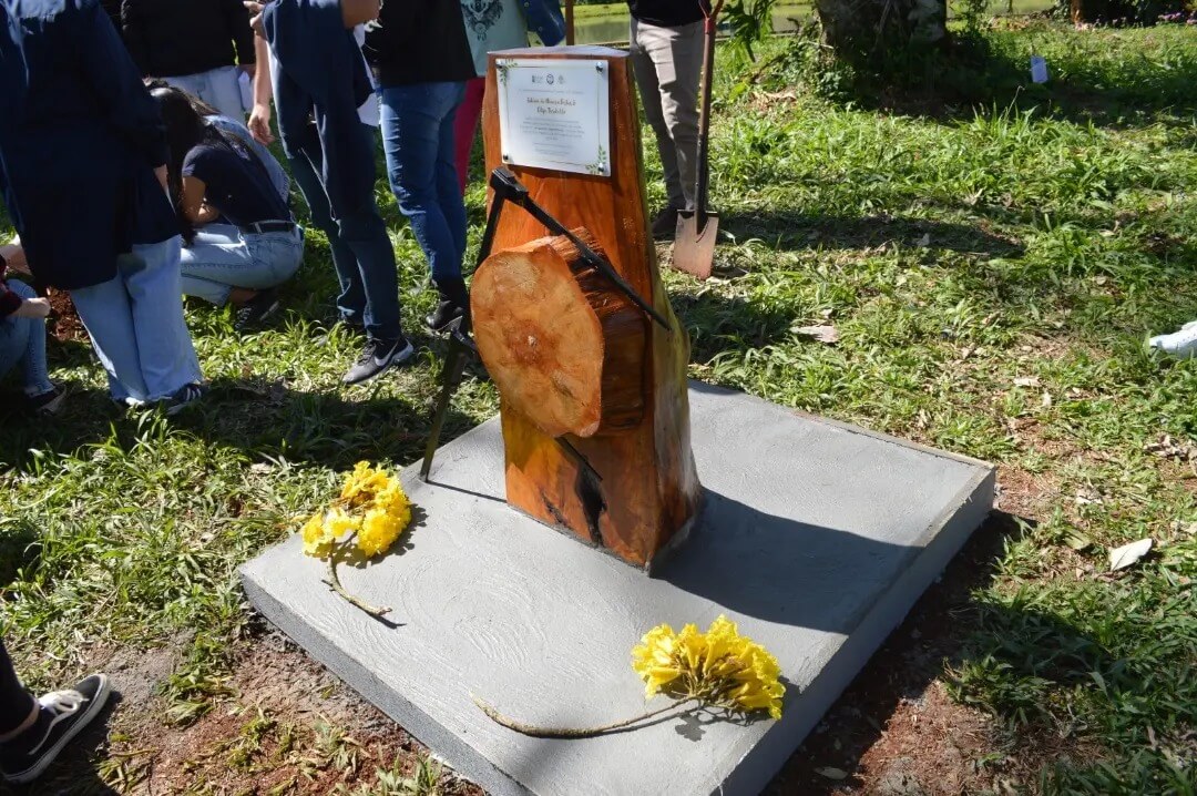 Capa Professores da UFSM mortos durante assalto são homenageados em Frederico Westphalen