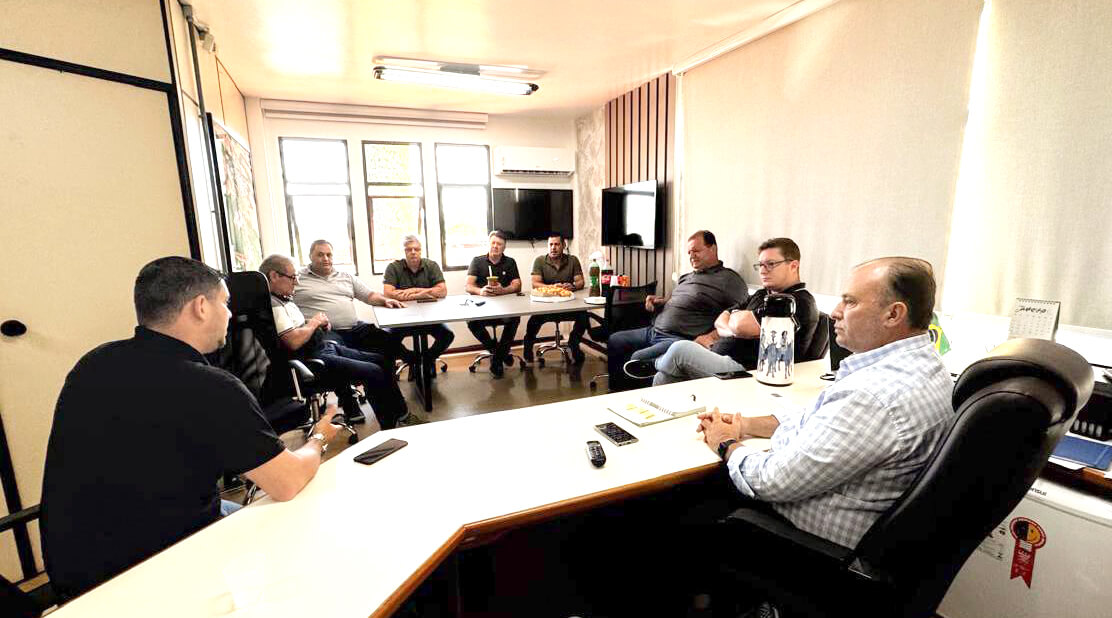 Capa Prefeitura de Três Passos discute melhorias na saúde com representantes do Conselho Municipal