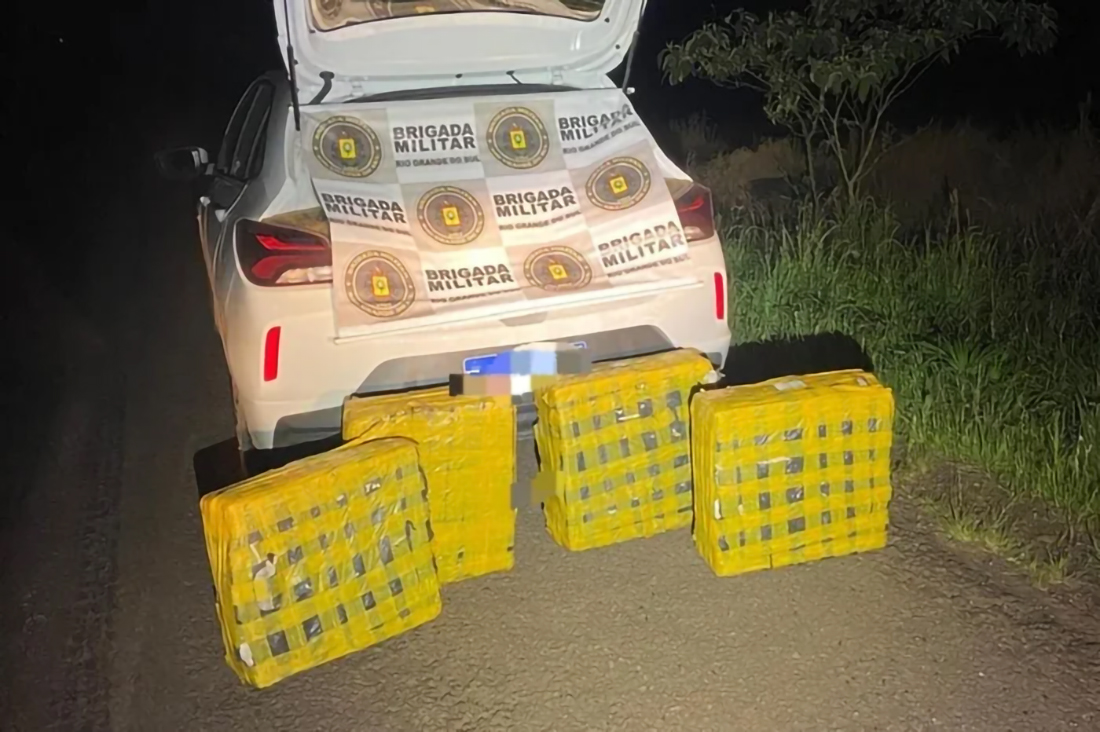 Capa Casal é preso com cerca de cem quilos de maconha na BR-468 em Coronel Bicaco