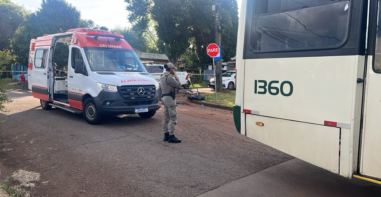 Capa Criança de 7 anos morre após ser atingida por ônibus em Passo Fundo
