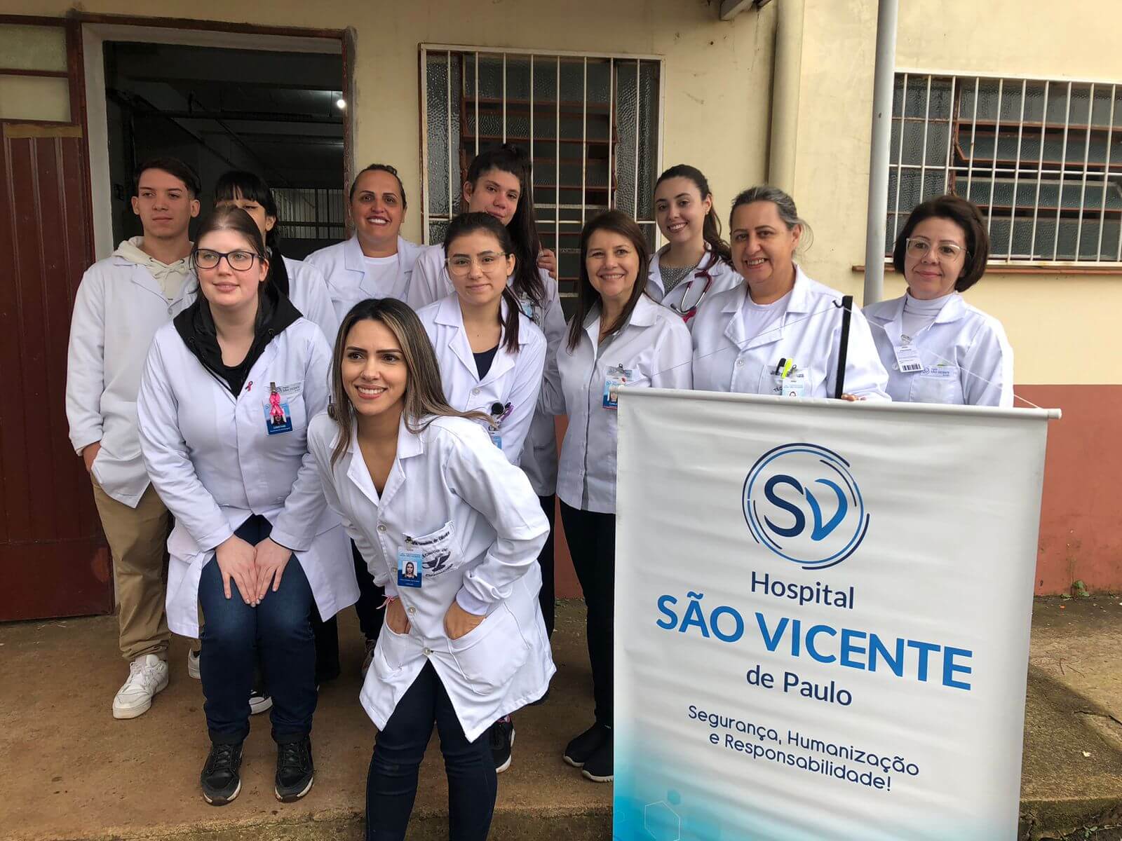 Capa Escola de Enfermagem presta assistência a devotos de Nossa Senhora Aparecida