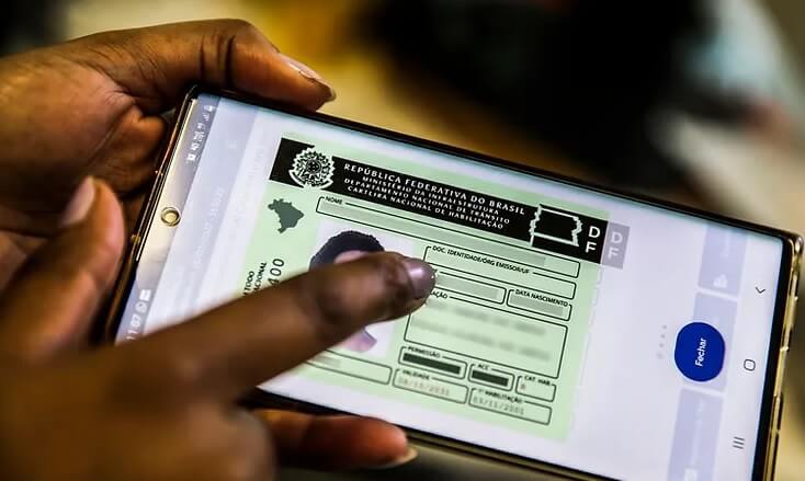 Capa Prazo para renovar carteira de habilitação volta a ser de 30 dias