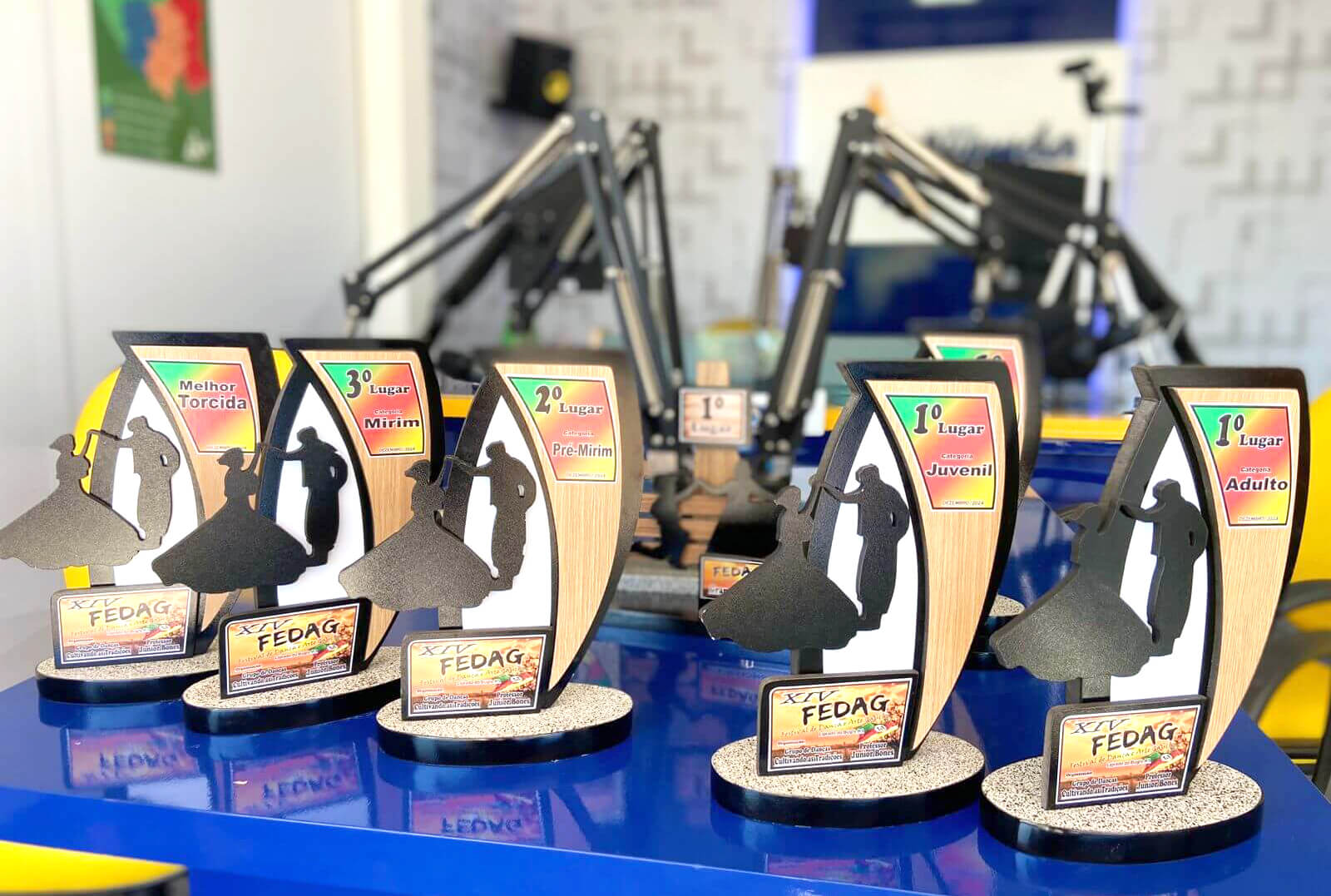 Capa CTG Mate Amargo de Erval Seco conquista 06 troféus no FEDAG em Lajeado do Bugre