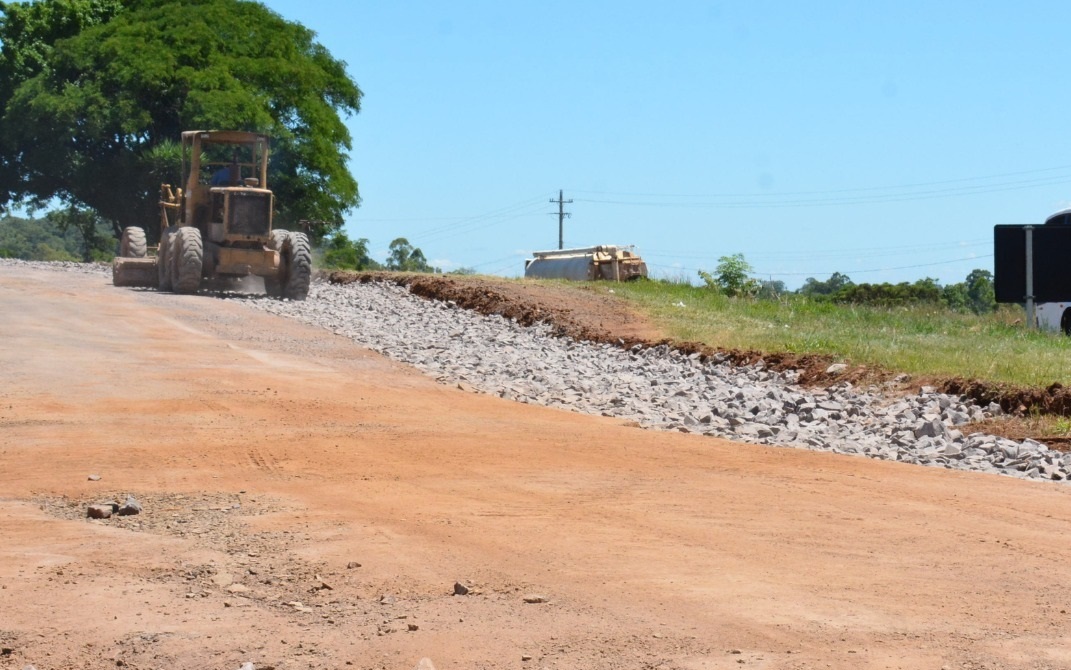 Capa FW: Avenida Marginal passa por melhorias na trafegabilidade