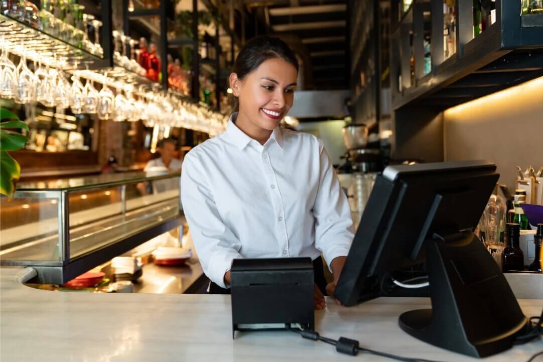 Capa Sala do Empreendedor de FW oferece curso gratuito de técnicas de atendimento em restaurantes