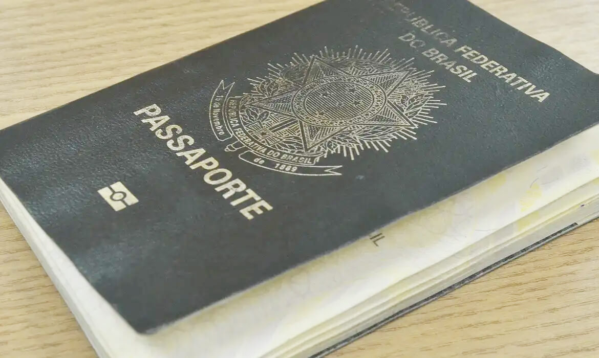 Capa Novas regras de emissão de vistos para EUA começam a valer hoje