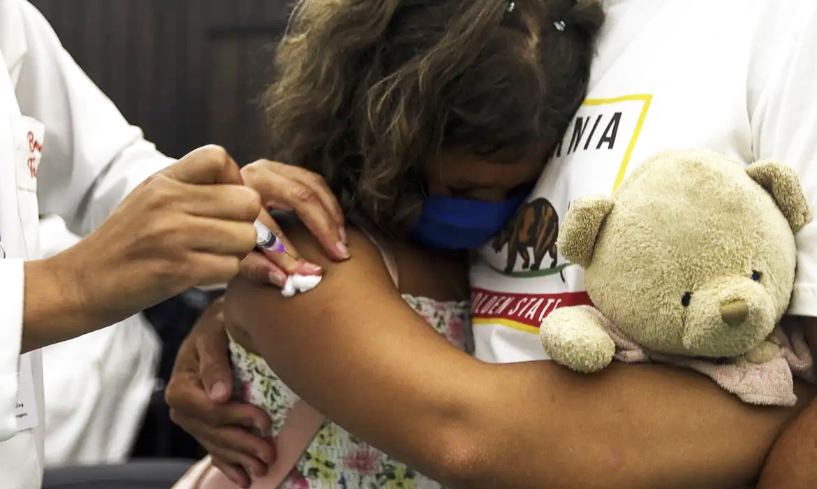 Capa Vírus respiratório ainda é principal causa de internações de crianças