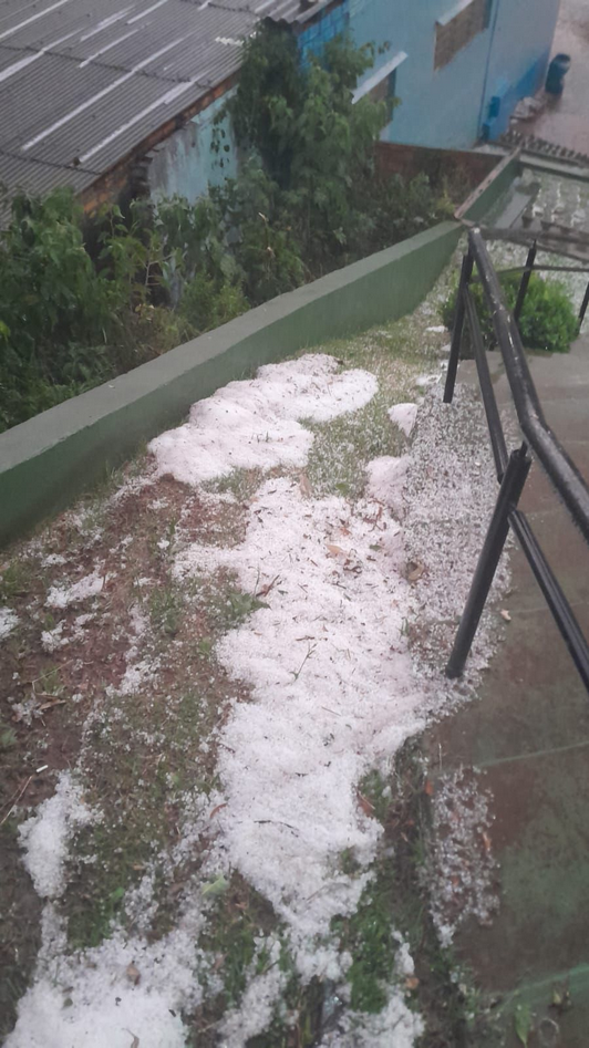 Capa Granizo volta a atingir Ronda Alta e Campinas do Sul um dia após temporal em Erechim
