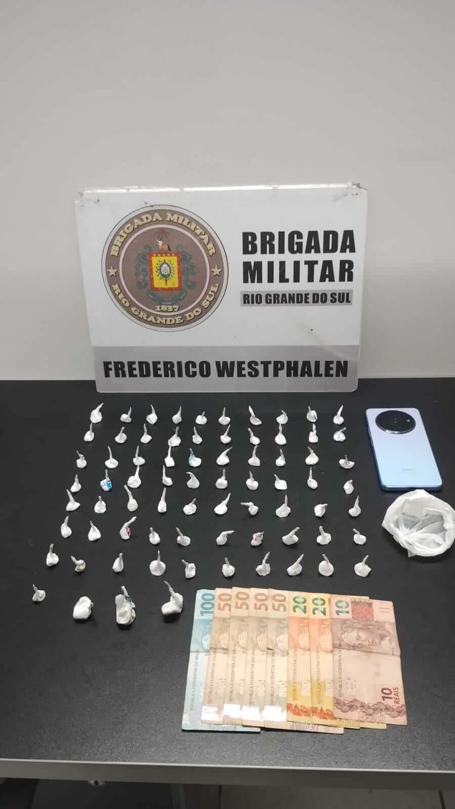 Capa  Homem é preso por tráfico de drogas em Frederico Westphalen