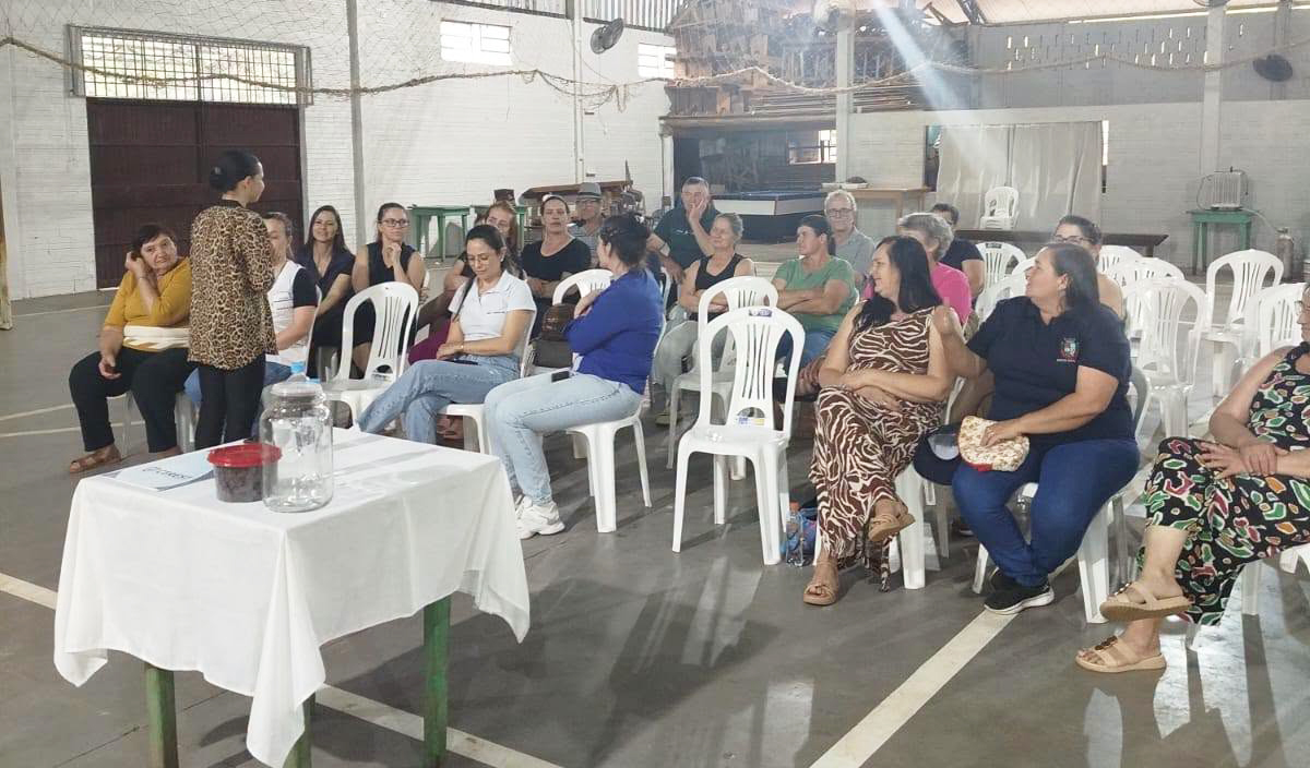 Capa Ação do Setembro Amarelo leva debate sobre saúde mental a trabalhadores rurais em Caiçara