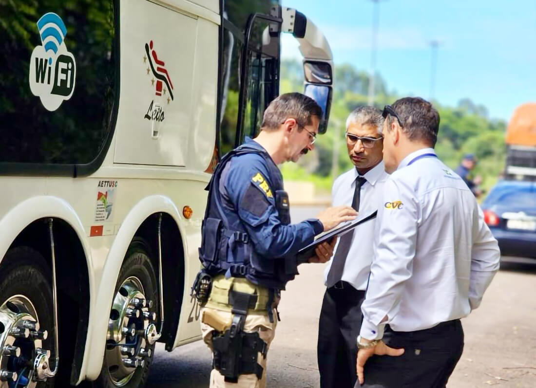 Capa Carnaval sem acidentes graves nas rodovias federais da região