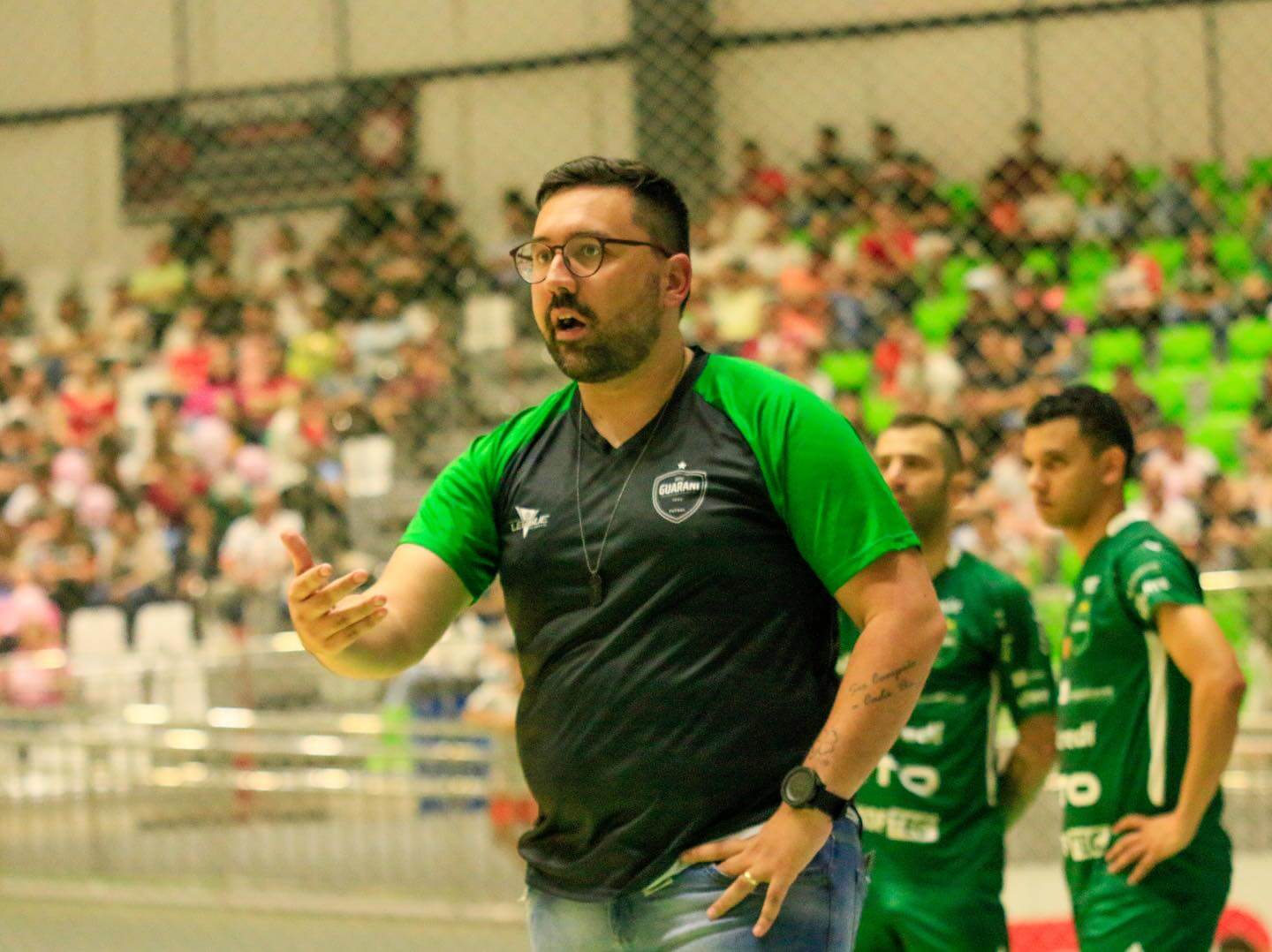 Capa Adão Vilanova não seguirá como técnico do Guarani em 2024