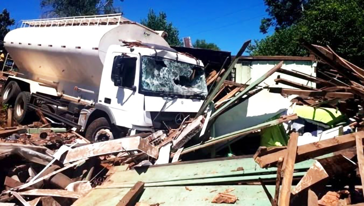 Capa Família lança campanha solidária para reconstrução de casa destruída em acidente em Três Passos