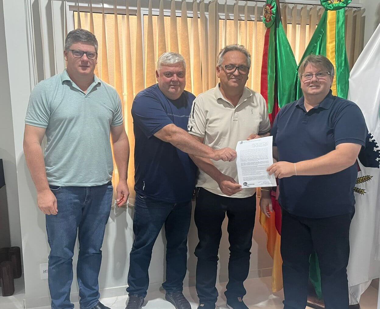 Capa Administração Municipal de Redentora assina contratos para construção de 20 moradias e nova UBS no Distrito de São João