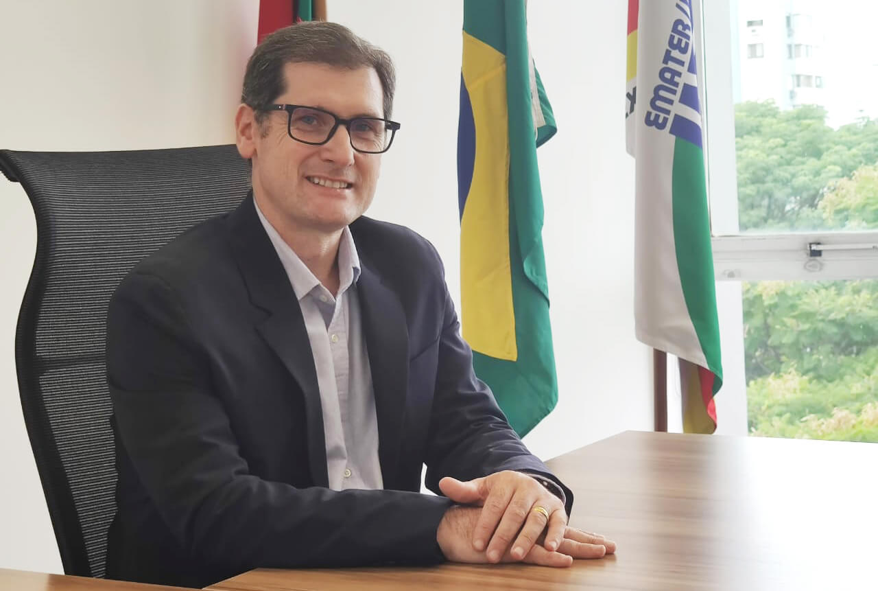 Capa Claudinei Baldissera é eleito diretor técnico da Emater/RS