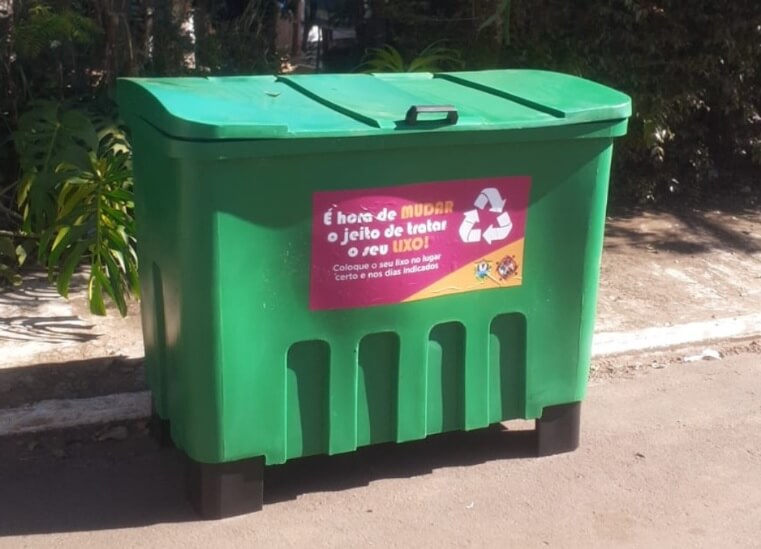Capa Ametista do Sul: novas lixeiras são instaladas em pontos estratégicos da cidade