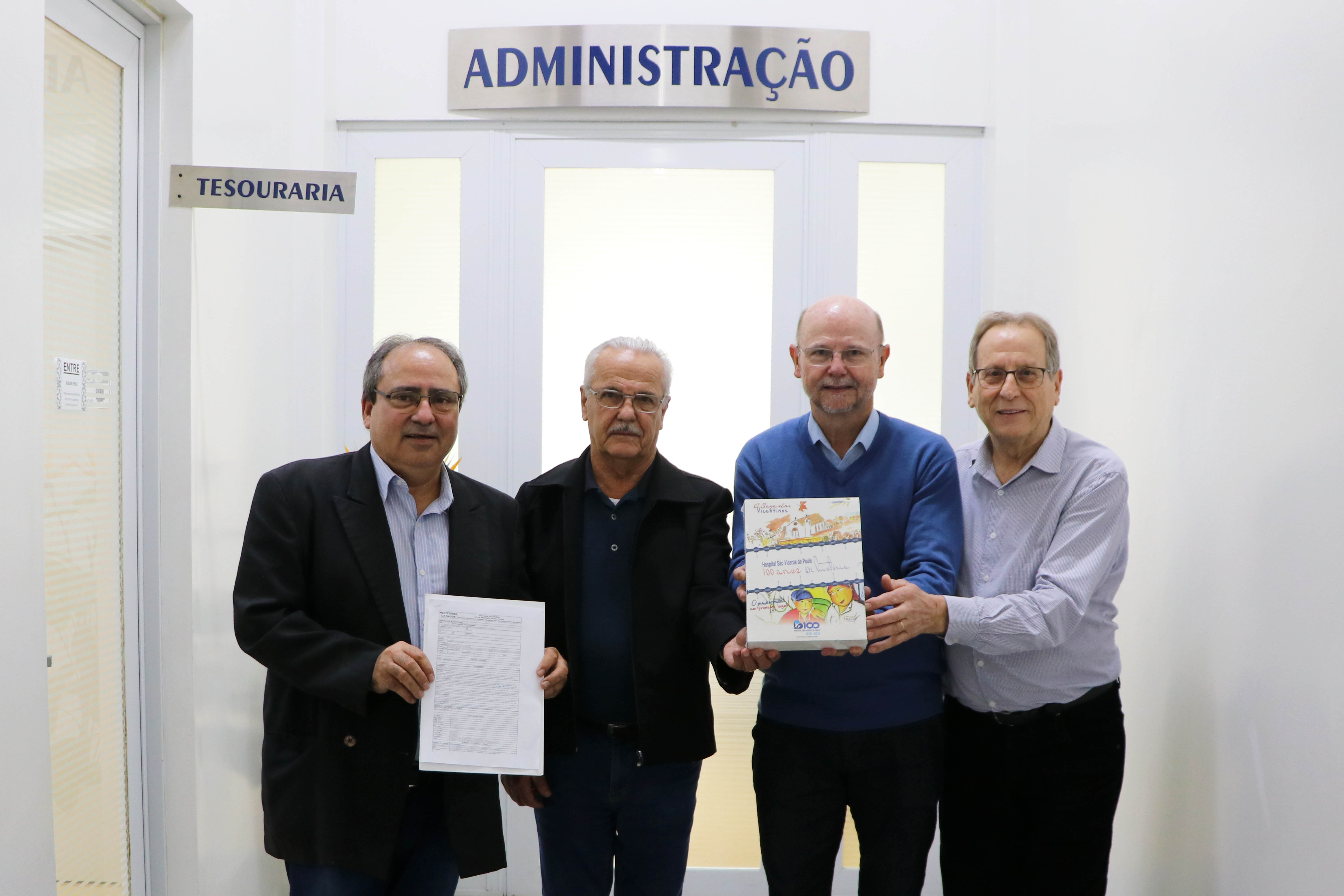 Capa Deputado Bohn Gass confirma recursos para o Hospital São Vicente de Paulo