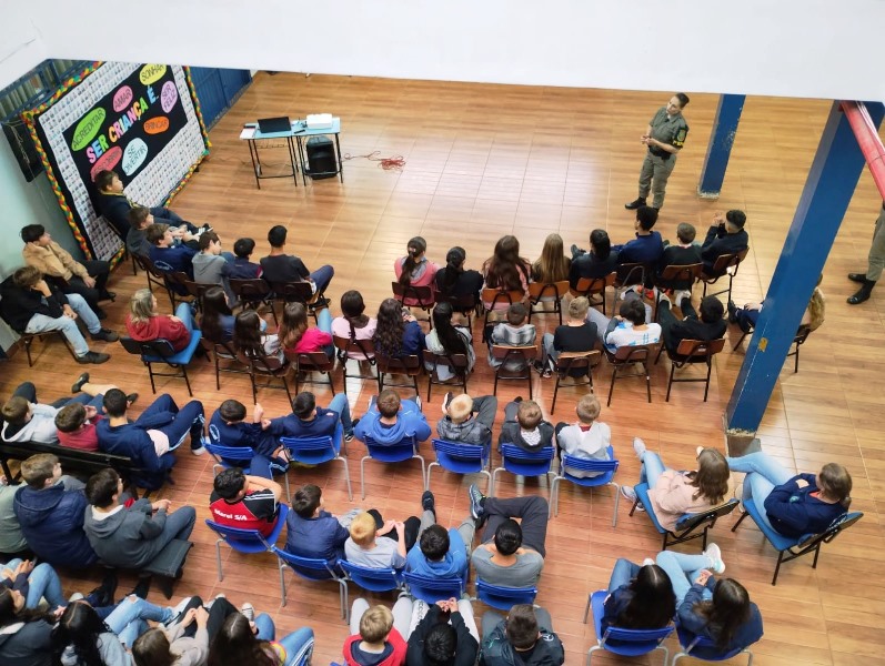Capa Projeto 'Valores' é realizado em Escola Municipal Cívico-Militar de Três Passos