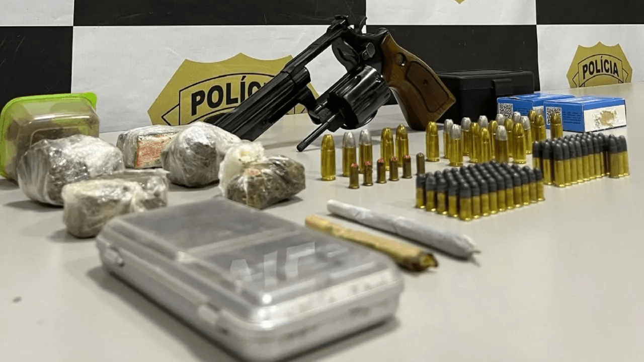 Capa Polícia Civil de Seberi avança em investigação e apreende armas, drogas e dinheiro em operação com prisão
