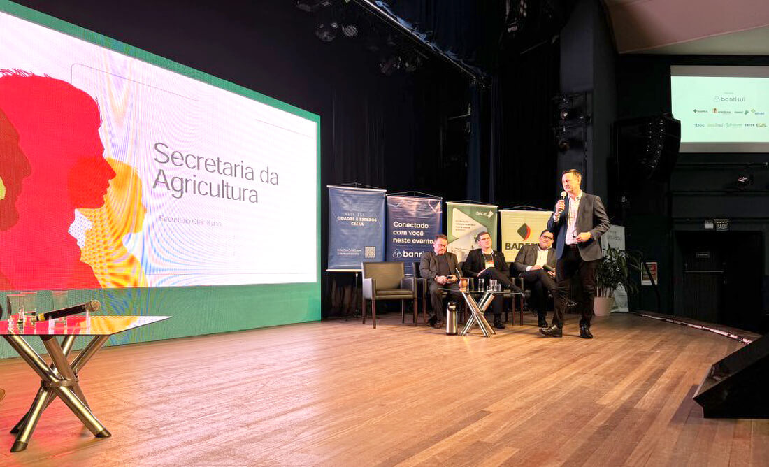 Capa Recuperação dos solos gaúchos após as enchentes é tema do 42º Congresso de Municípios da Famurs