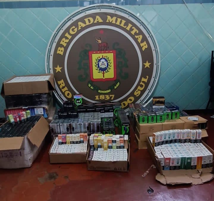 Capa Brigada Militar prende dois por contrabando em Tiradentes do Sul