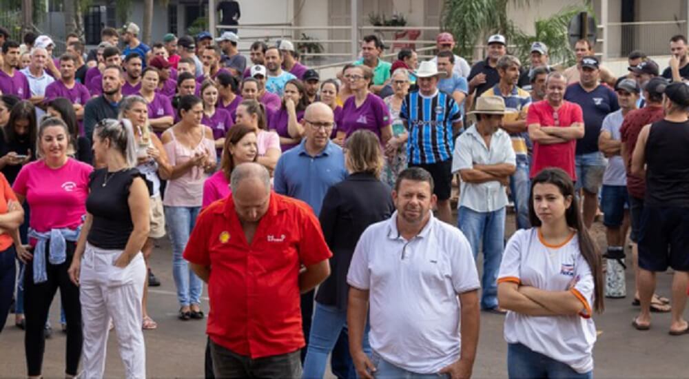 Capa Presidente do Legislativo de Ametista do Sul participa de manifesto pela reabertura dos garimpos