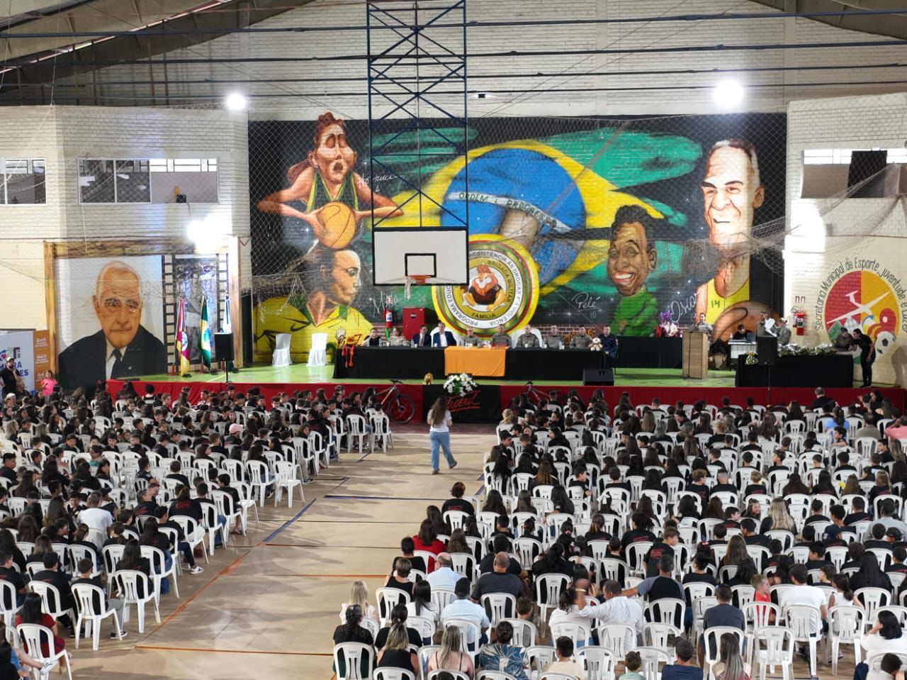 Capa Brigada Militar forma 550 alunos no Proerd em Palmeira das Missões