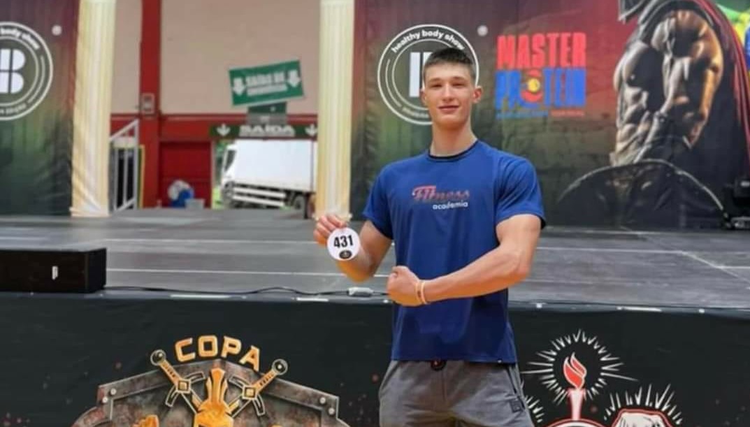 Capa Estudante da 20ª CRE brilha na Copa Internacional de Fisiculturismo
