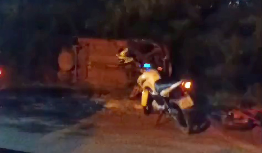 Capa Acidente na BR-468 deixa veículo capotado no trevo de Tiradentes do Sul