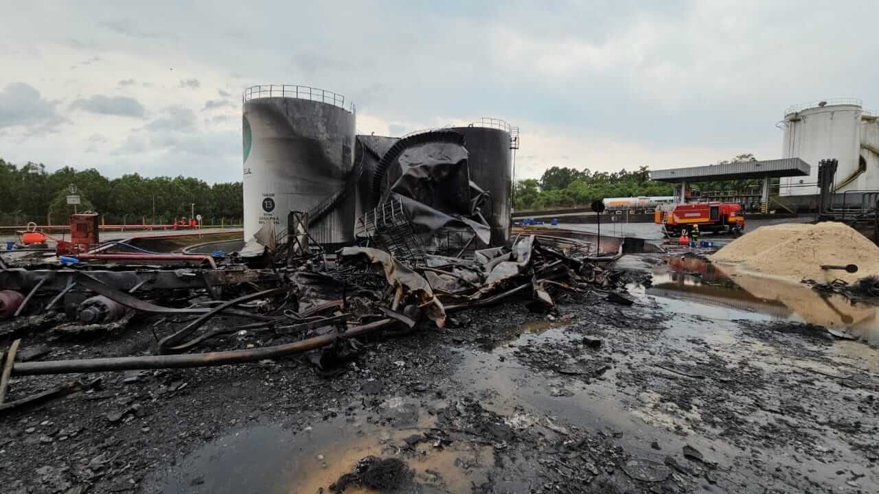 Capa Após quase 70 horas, incêndio em distribuidora de combustíveis é extinto em Chapecó