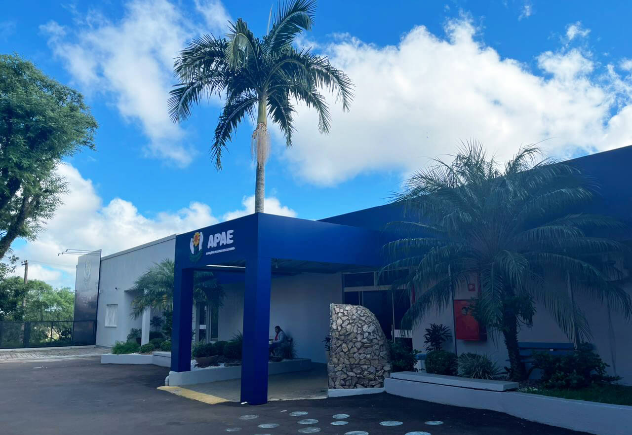 Capa Legislativo frederiquense aprova repasse de R$ 98 mil à APAE para execução de projeto de oficinas terapêuticas