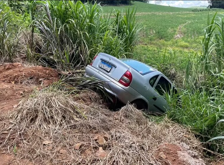 Capa Homem é morto após bater o carro, invadir propriedade e atacar moradores com facão em Seberi