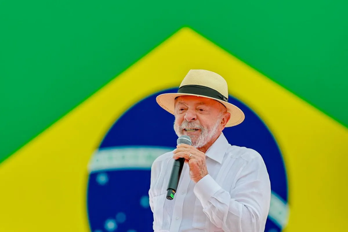 Capa Lula é reeleito presidente do Brasil e conquista quarto mandato após derrotar Flávio Bolsonaro