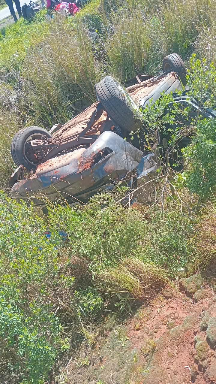 Capa Família fica ferida após carro capotar na BR-158 em Palmeira das Missões