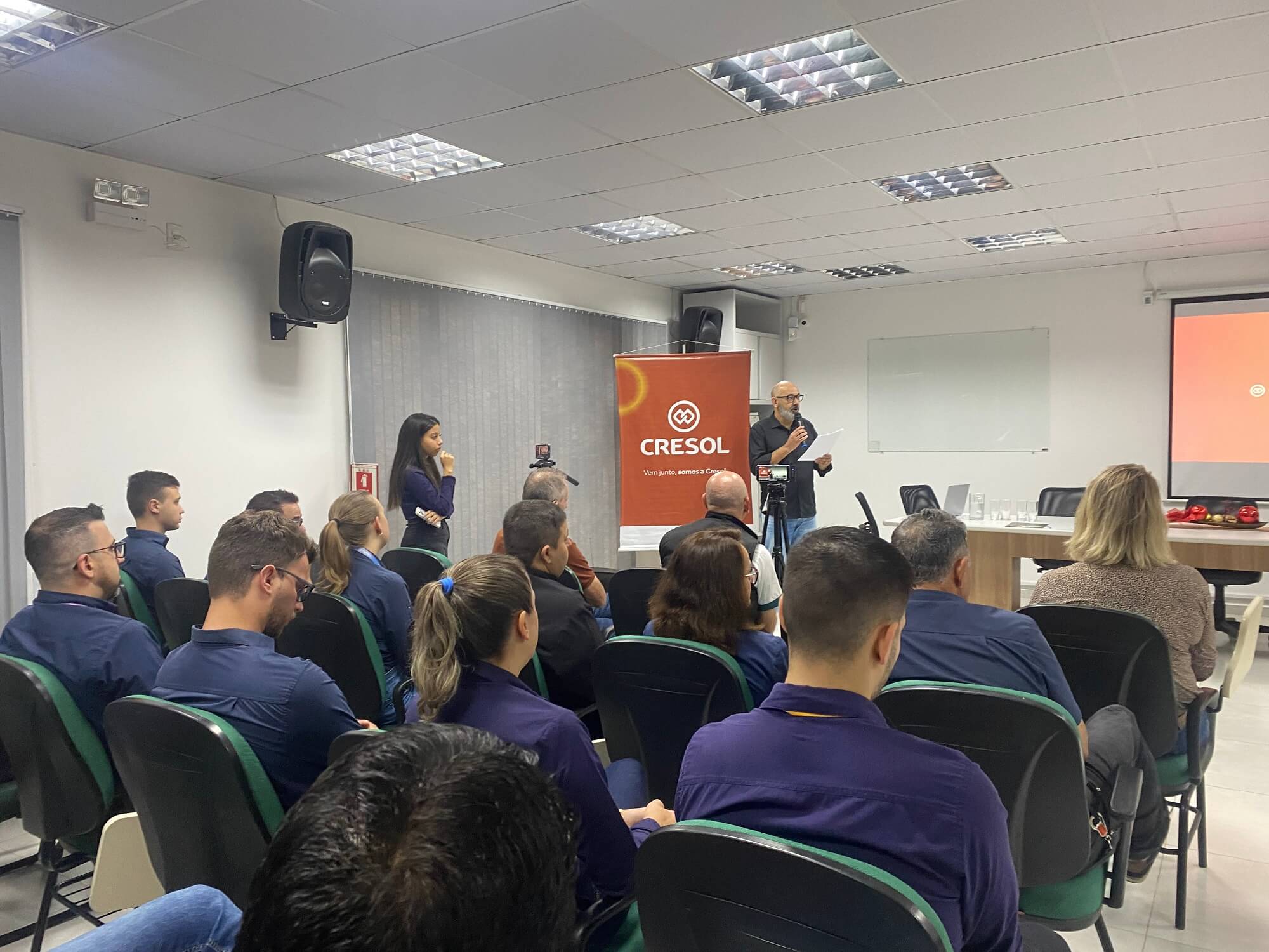 Capa  Cresol Raiz inaugura agência virtual