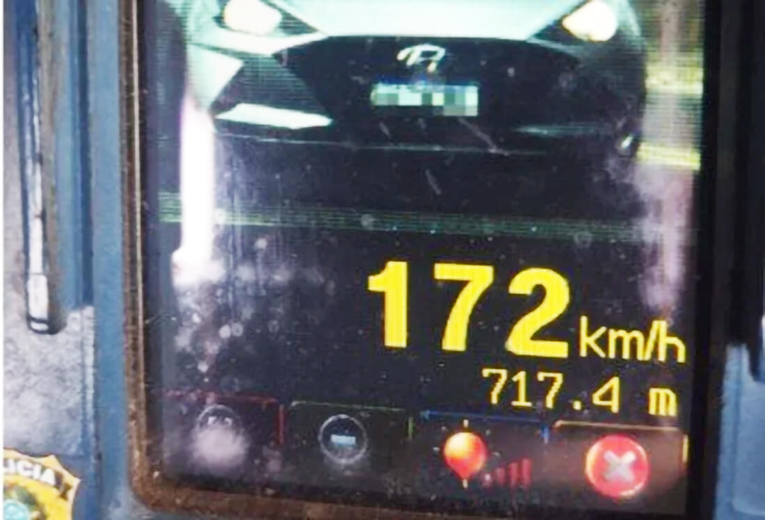 Capa Polícia Rodoviária Federal flagra veículo a 172 km/h em rodovia gaúcha
