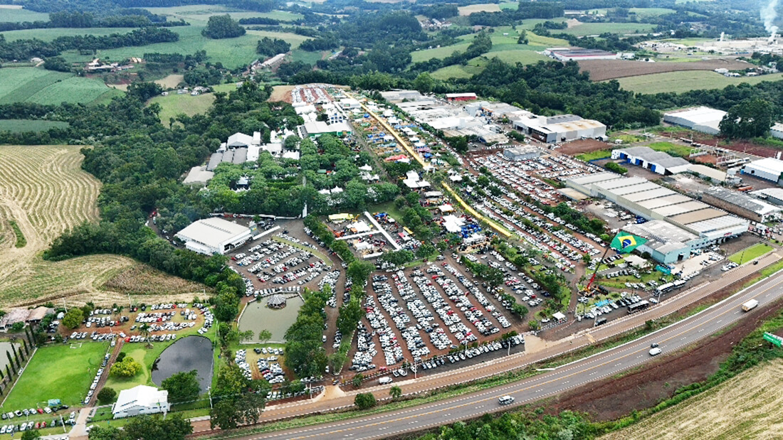 Capa 27º Itaipu Rural Show bate recordes de público e negócios