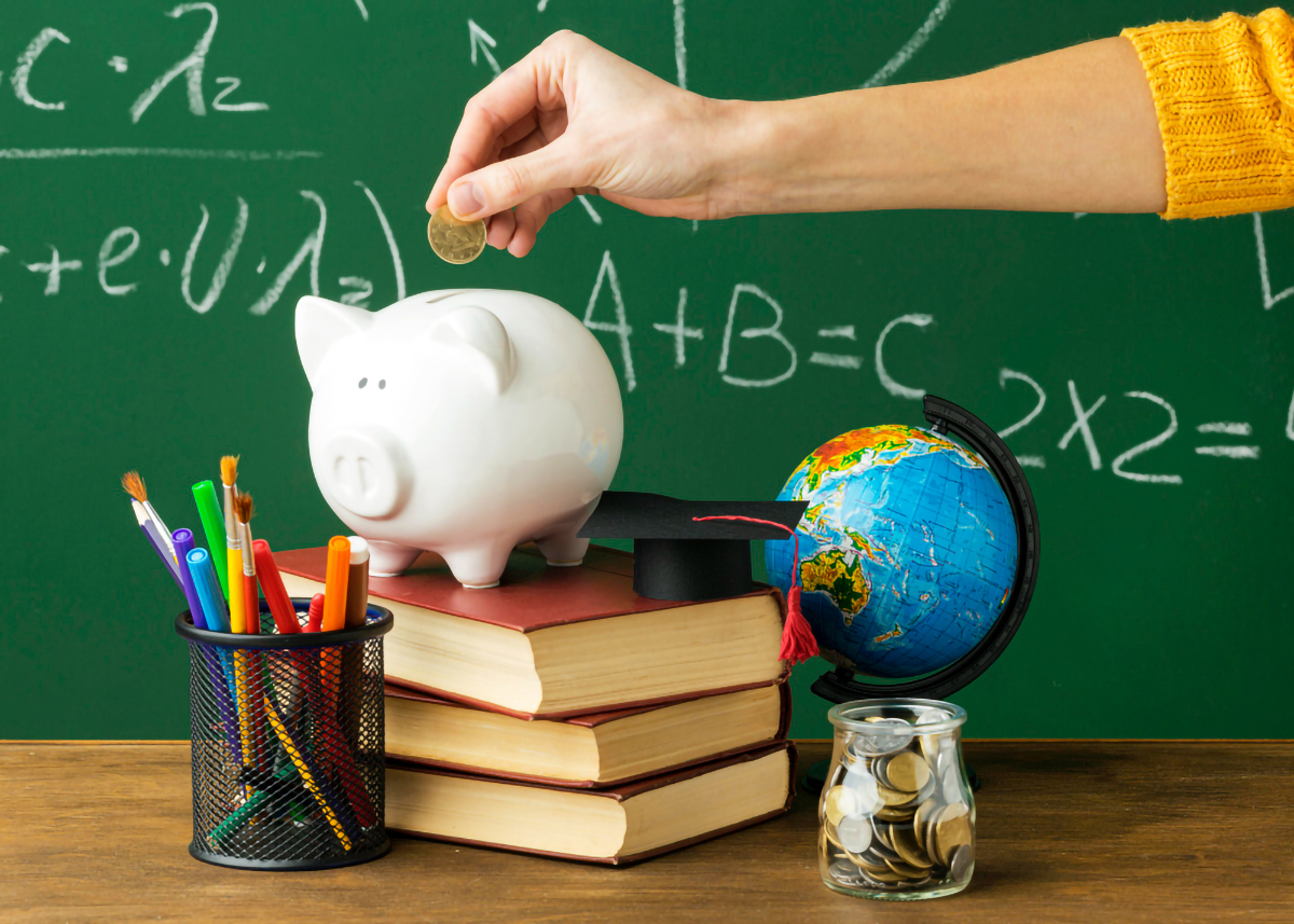 Capa Congresso analisa projeto que prevê educação financeira nas escolas