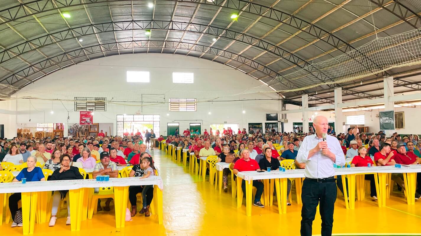 Capa Creluz apresenta prestação de contas e anuncia investimentos para 2024 durante Assembleia Geral
