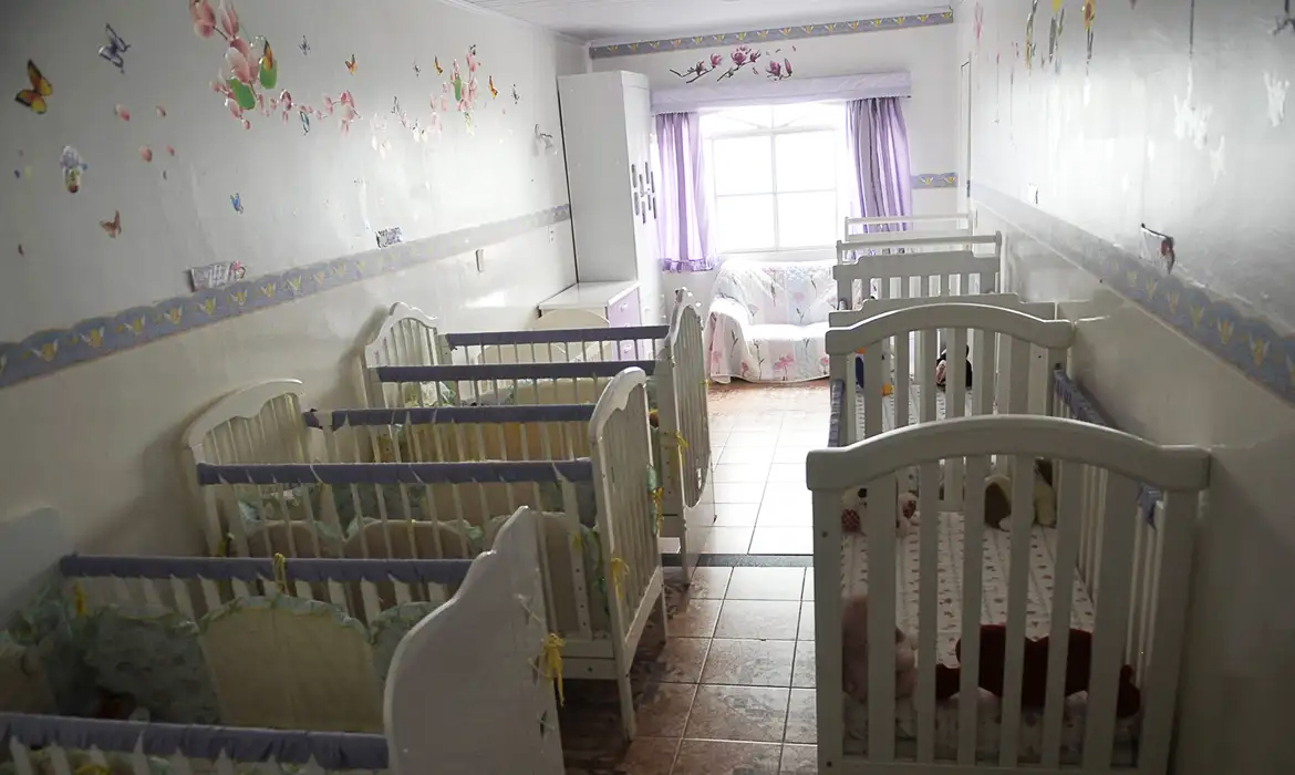 Capa Lei do Luto Parental garante apoio às famílias que perderam bebês