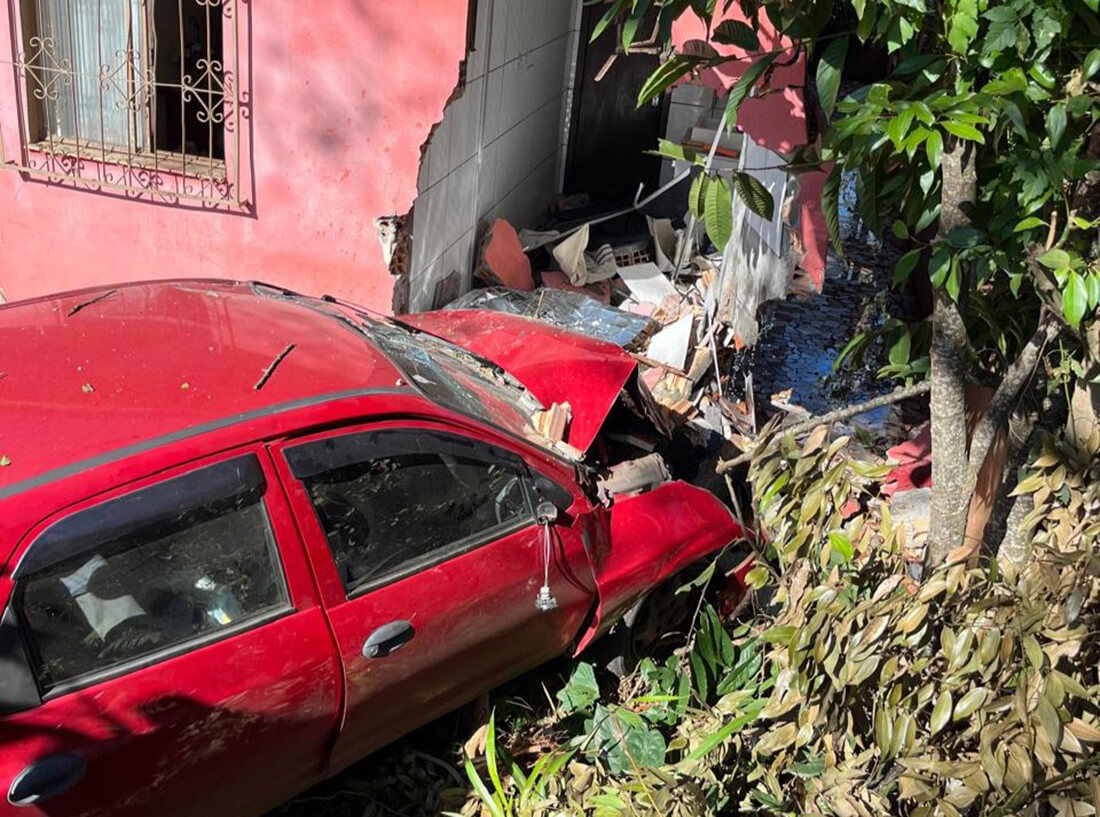 Capa Idoso morre após veículo atingir residência no Oeste catarinense
