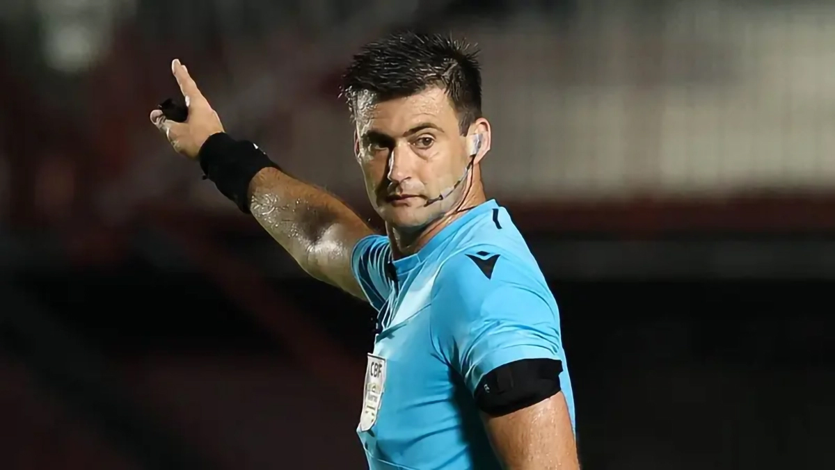 Capa Decisão entre Brasil-Pel e União neste sábado tem arbitragem definida