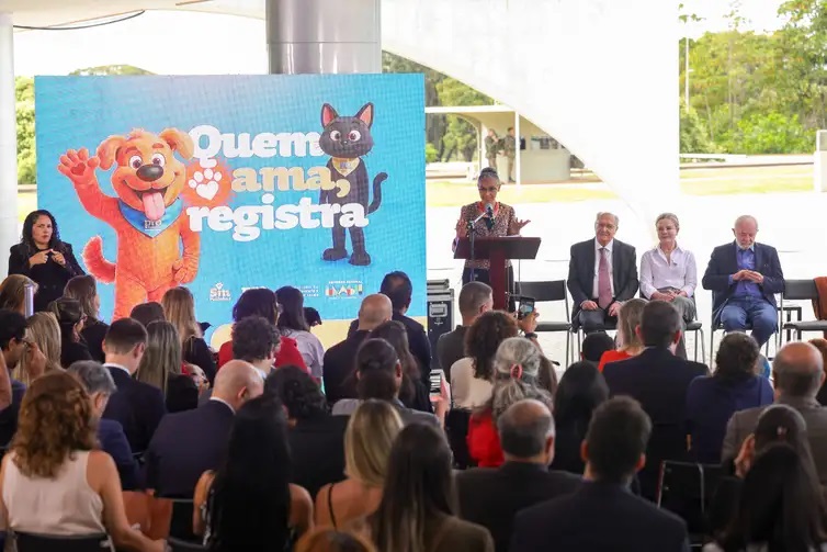 Capa Projeto do Governo Federal cria cadastro de animais domésticos
