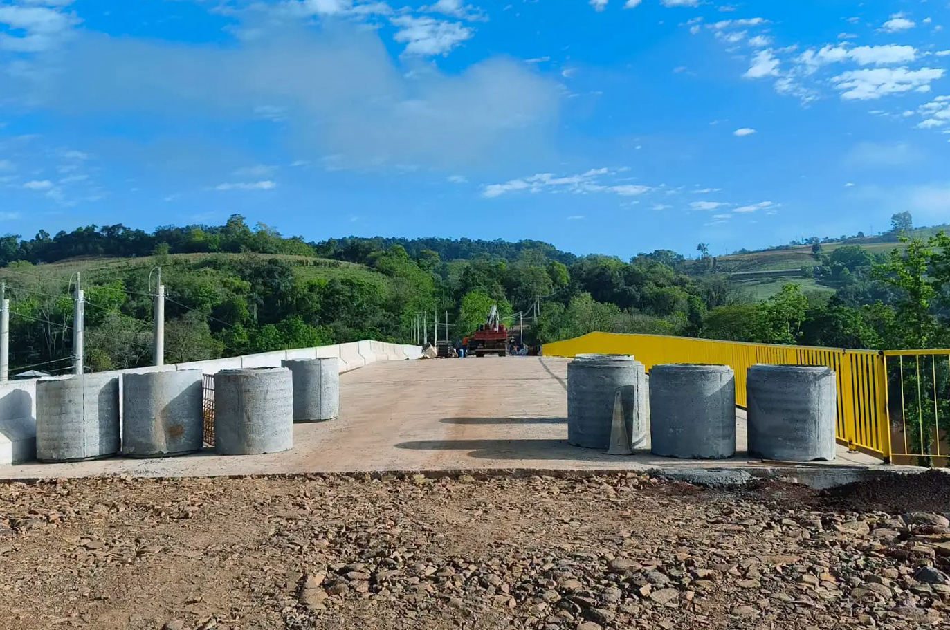 Capa Nova ponte sobre o Rio da Várzea tem liberação provisória nesta sexta-feira em Rodeio Bonito