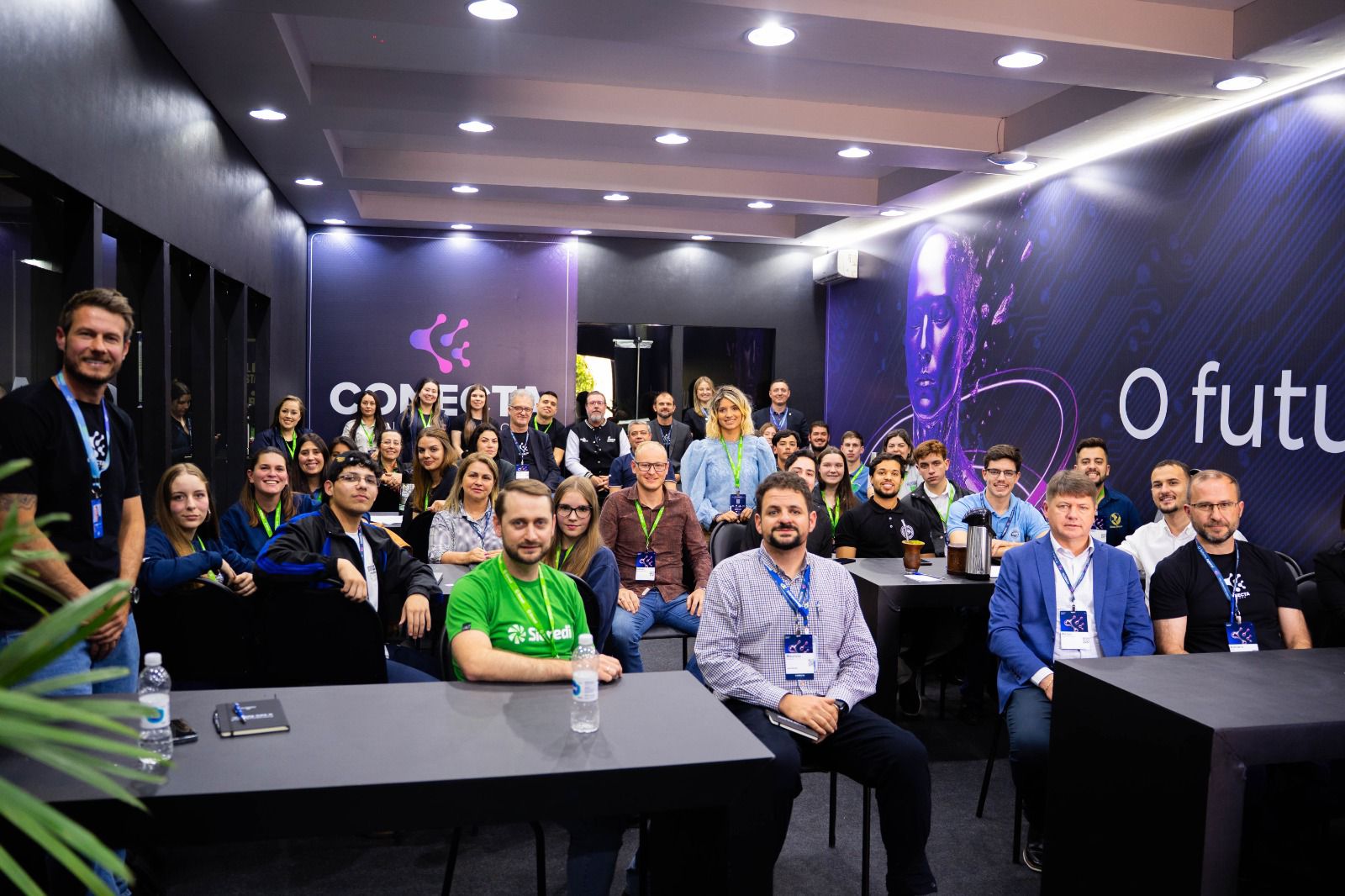 Capa Conecta Futuro 2025 reconhece projetos em hackathon na área de leite e derivados
