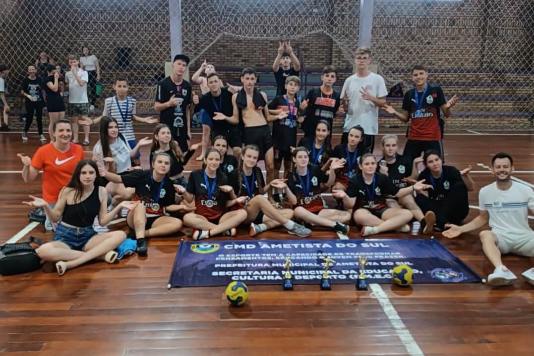Capa Ametista do Sul: realizado 1º torneio de handebol em diversas categorias