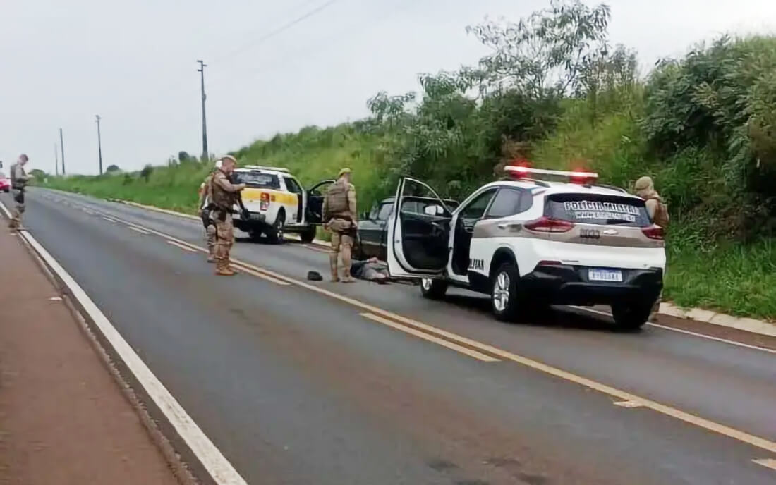 Capa Perseguição policial termina com prisão de dupla e recuperação de veículo no Oeste de SC