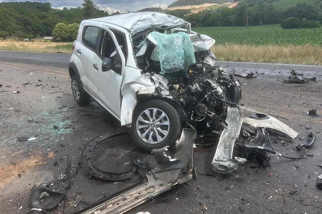 Capa Mulher morre em colisão envolvendo três veículos na RS-324 em Casca